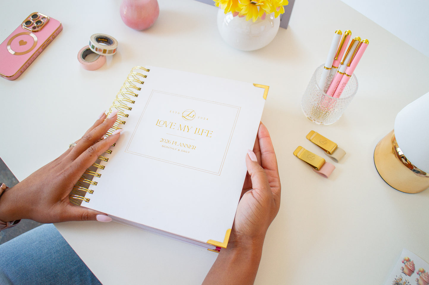 2026 Signature Planner Cream